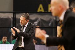 Σερέλης: «Δεν έχω ακούσει κανέναν να πει μια συγγνώμη, θα το κάνω εγώ»