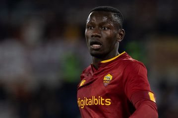 Ο Μαντί Καμαρά αποχαιρέτησε τη Ρόμα: «Είναι πάντα δύσκολο να λες αντίο» (vid)