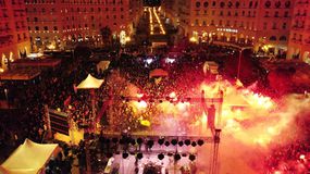 Έγινε η νύχτα μέρα στην Αριστοτέλους από χιλιάδες οπαδούς του Άρη που γιόρτασαν τα 110 χρόνια του συλλόγου (gallery)