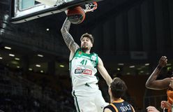 Απόλαυση ο Παναθηναϊκός και «πάρτι» στο ΟΑΚΑ, με τον Χουάντσο και τη second unit στα καλύτερά τους