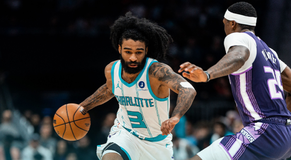 Επίδειξη ισχύος από τους Χόρνετς διέλυσαν τους Κινγκς