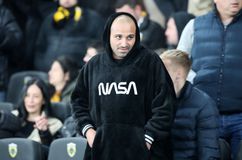 Στο Αστυνομικό Τμήμα Αλίμου ο Τζιμπούρ για υπόθεση με παράνομα αυτοκίνητα!