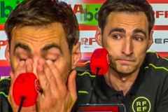 Ο διαιτητής του τελικού ανάμεσα σε Ρεάλ Μαδρίτης και Μπαρτσελόνα ξέσπασε σε κλάματα: «Στο παιδί μου λένε πως ο πατέρας του είναι κλέφτης»