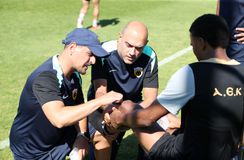 Διπλή απώλεια στην πρωινή προπόνηση της ΑΕΚ με Λιούμπιτσιτς και Ελίασον