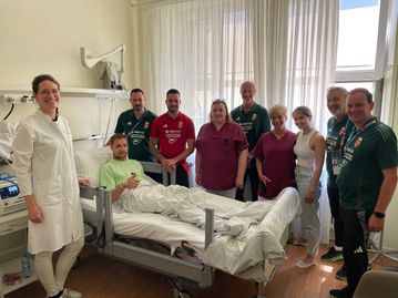 Επισκεπτήριο δέχθηκε στο νοσοκομείο ο Βάργκα από μέλη της Εθνικής Ουγγαρίας