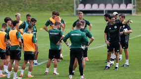 O Αλόνσο πηγαίνει τους παίκτες για rafting και paintball - Το σκεπτικό του Ουρουγουανού