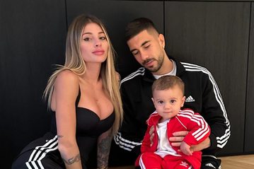 Το συγκινητικό μήνυμα του γιου του Τζακάνι: «Σε ευχαριστώ μπαμπά που με έκανες τόσο περήφανο...»