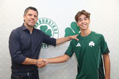 Ο Παναθηναϊκός πήρε, με μεταγραφή, από τον ΟΦΗ τον 16χρονο χαφ Πετούση