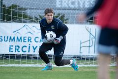 Η Ντνίπρο αρχίζει με πρωτάρη 19χρονο γκολκίπερ