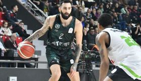 Στο χέρι της ΑΕΚ το deal με Πέρες