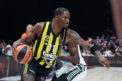 Επίσημα στους Σανς ο Χέιζ-Ντέιβις