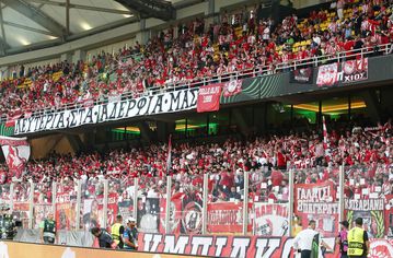 Ταυτοποιήθηκαν 11 άτομα για φθορές στην OPAP Arena στον τελικό του Conference League