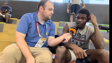 O Άντονι Έντουαρντς στο Sportal: «Χρυσό με την Team USA και... MVP στο ΝΒΑ» (vid)