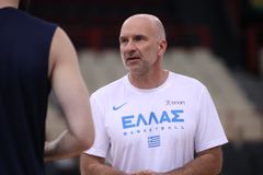 Καντζούρης: «Ήρθε η ώρα να κάνουμε τους Έλληνες υπερήφανους»