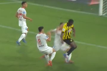 Τι λέει ο κανονισμός για το πέναλτι του Ζίνι