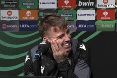 Τα άπταιστα ελληνικά του Τόμας έγιναν viral και στην Σκωτία (vid)