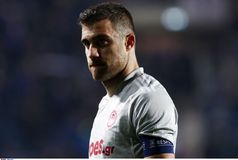 Παπασταθόπουλος: «Οταν έφυγα από τον Ολυμπιακό νόμιζα θα ήταν η τελευταία μου χρονιά, ο Δέλλας ήταν ο "δάσκαλος" μου στην ΑΕΚ»