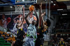 Ασύλληπτο: Η ΑΕΚ Betsson έκανε 17 λάθη στο πρώτο ημίχρονο κόντρα στην Σάσαρι (pic)