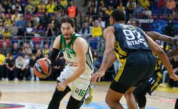 LIVE: ΦΕΝΕΡΜΠΑΧΤΣΕ - ΠΑΝΑΘΗΝΑΪΚΟΣ AKTOR