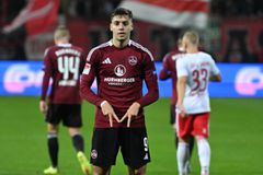 Ο Στέφανος Τζίμας κλείνει στην Μπράιτον!