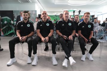 Αναλυτικά οι συνεργάτες του Ράφα Μπενίτεθ στον Παναθηναϊκό