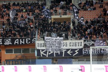 Άγρια γιούχα και υβριστικά συνθήματα κατά παικτών, Ράσταβατς και Νταμπίζα από τον κόσμο του ΟΦΗ!