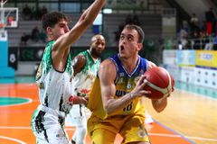 Ο Παπάγος «λύγισε» τη Μύκονο, ο Μπαρτ «εκτέλεσε» το Ψυχικό