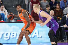 Ξέσπασε μετά το ΟΑΚΑ η Βαλένθια με 100άρα απέναντι στην Παλένθια