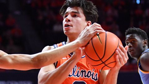 NCAA: Εξαιρετικός Στογιάκοβιτς οδήγησε το Ιλινόι σε νέα νίκη