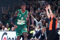 Τα highlights από την εμφατική νίκη του Παναθηναϊκού επί της Παρτιζάν (vid)