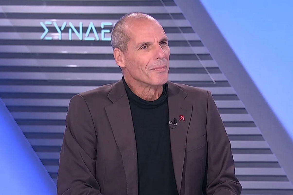 Ο Βαρουφάκης απαντά στον Τσίπρα: Το μεγαλύτερο επίτευγμα των τροϊκανών – Αυτοεξευτελισμός όσα λέει για τα «κουπόνια»