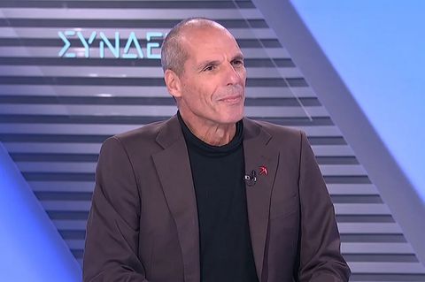 Ο Βαρουφάκης απαντά στον Τσίπρα: Το μεγαλύτερο επίτευγμα των τροϊκανών – Αυτοεξευτελισμός όσα λέει για τα «κουπόνια»