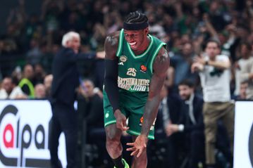 Σαν τον Μαμαλάκη μες στην κουζίνα!