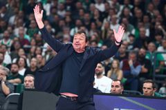 Αποθέωσε Φαρίντ ο Αταμάν - Τι είπε για Ρογκαβόπουλο και Σλούκα