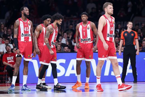 Χωρίς Νιλικίνα και ΜακΚίσικ στο Βελιγράδι - Ο παίκτης-έκπληξη που θα βρεθεί στη δωδεκάδα