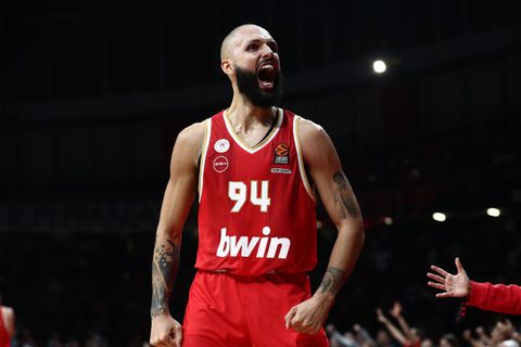 Το χριστουγεννιάτικο «δώρο» της Euroleague με τις 45 καλύτερες φάσεις του Ολυμπιακού το 2024 (vid)