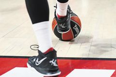 Αυτοδιοίκητο ή επιλεκτική παρέμβαση; Όταν η ΕΣΚΑΝΑ διαλύεται, η ΕΟΚ κοιτά αλλού;