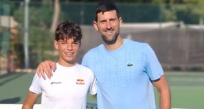 Οι πολύτιμες συμβουλές του Τζόκοβιτς στον Ραφαήλ Παγώνη (vid)