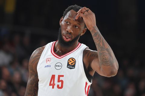 Χολ: «Πρέπει να παίξουμε σκληρά για 40 λεπτά»