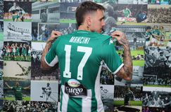 «Πόλεμος» διαρροών Παναθηναϊκού - ΑΕΚ για τη μεταγραφή Μαντσίνι