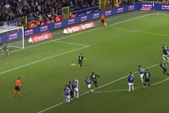 Απίστευτο: Το Άντερλεχτ - Γκενκ θα ξεκινήσει από την αρχή λόγω ενός λάθους στο VAR