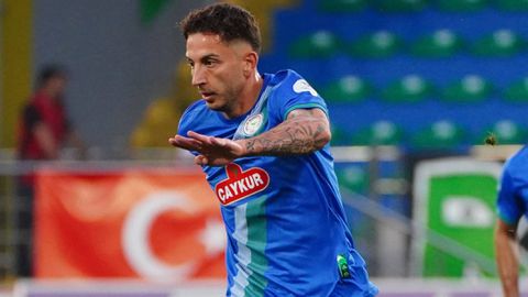 Ένταση και οργή στην Ρίζεσπορ για την αποβολή του Παπανικολάου (vids)