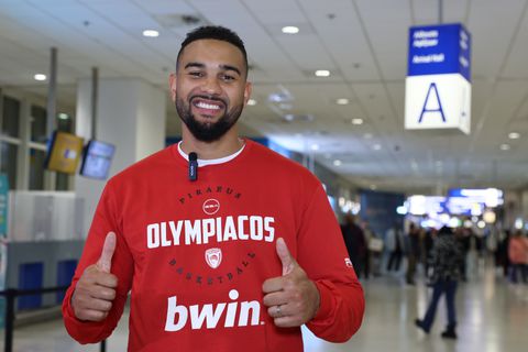 Το πρώτο μήνυμα του Κόρι Τζόσεφ προς τους φίλους του Ολυμπιακού (vid)