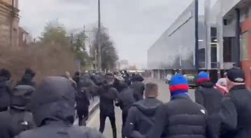 Ξύλο ανάμεσα σε οπαδούς της Ρέιντζερς και της Σέλτικ λίγο πριν τον τελικό (vid)