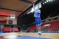 Κανονικά και χωρίς ενοχλήσεις ο Παπαγιάννης - Προπονήθηκαν οι διεθνείς πριν το ματς με την Ολλανδία