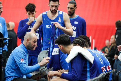 Παναγιωτόπουλος: «Γνωρίζουμε τι θα αντιμετωπίσουμε, τα παιδιά έδωσαν το 1.000%» (vid)