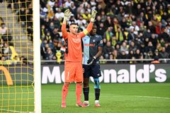 Τερματοφύλακας προσποιήθηκε ότι τραυματίστηκε για να σπάσουν τη νηστεία του Ραμαζανιού οι συμπαίκτες του