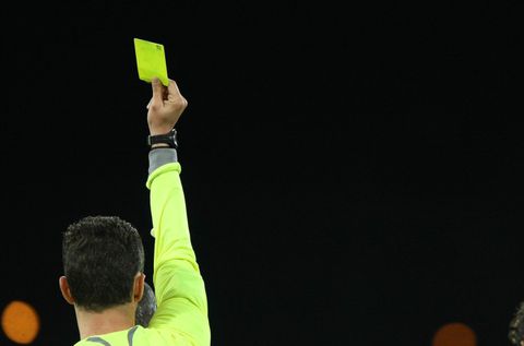 Τι ισχύει με τις κίτρινες κάρτες ενόψει του φινάλε της κανονικής διάρκειας και των Play Off-Play Out  της Super League