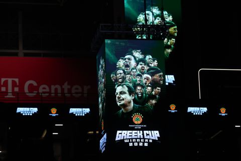 Απόλυτη αποθέωση στο T-Center για τον Κυπελλούχο Παναθηναϊκό (vid)