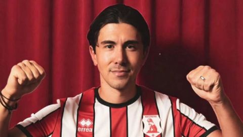 Ο Πανσερραϊκός ανακοίνωσε την απόκτηση του Τόνι Στοϊκόφσκι